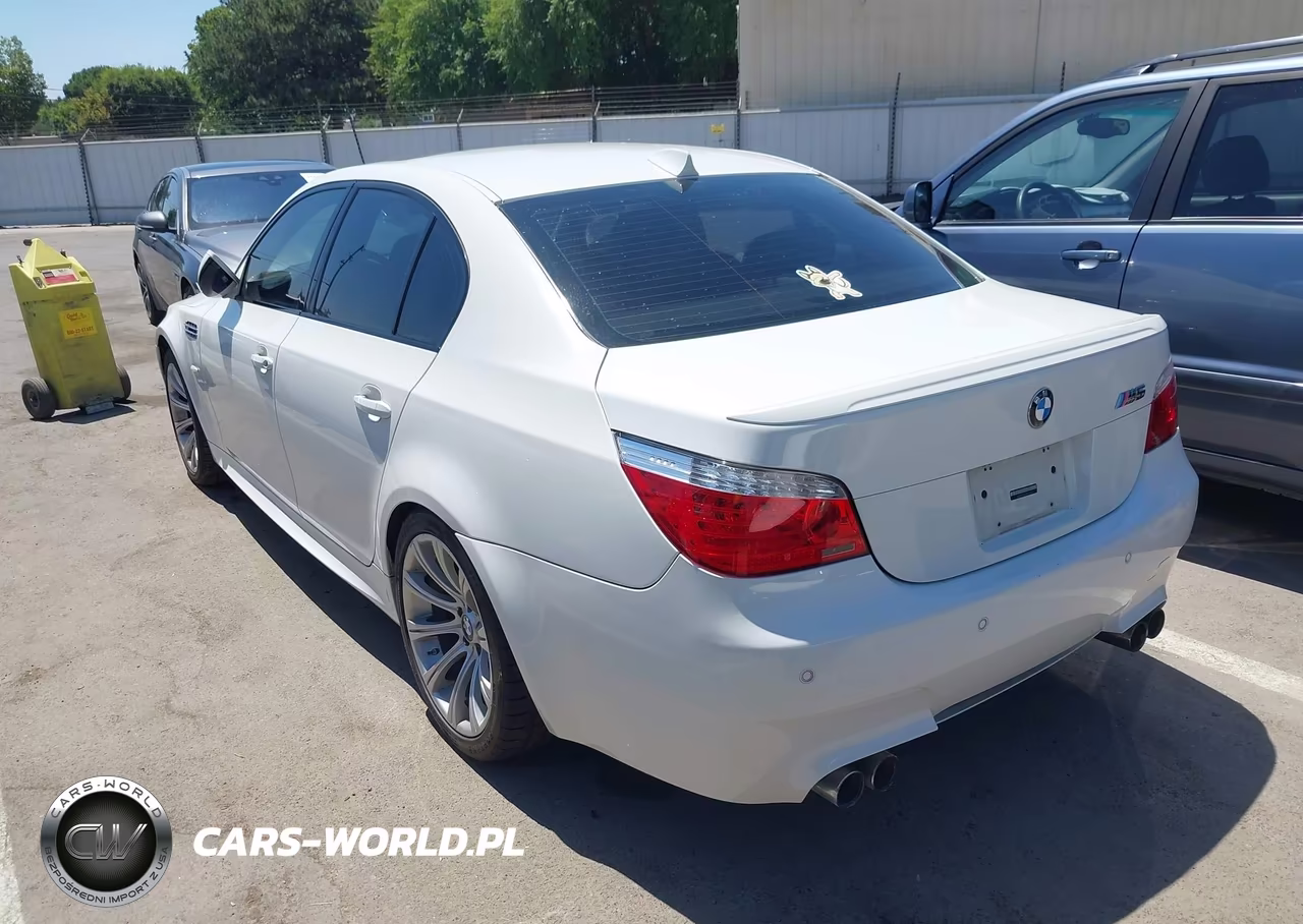 2008 BMW M5 VIN:WBSNB93558CX09506 - 3