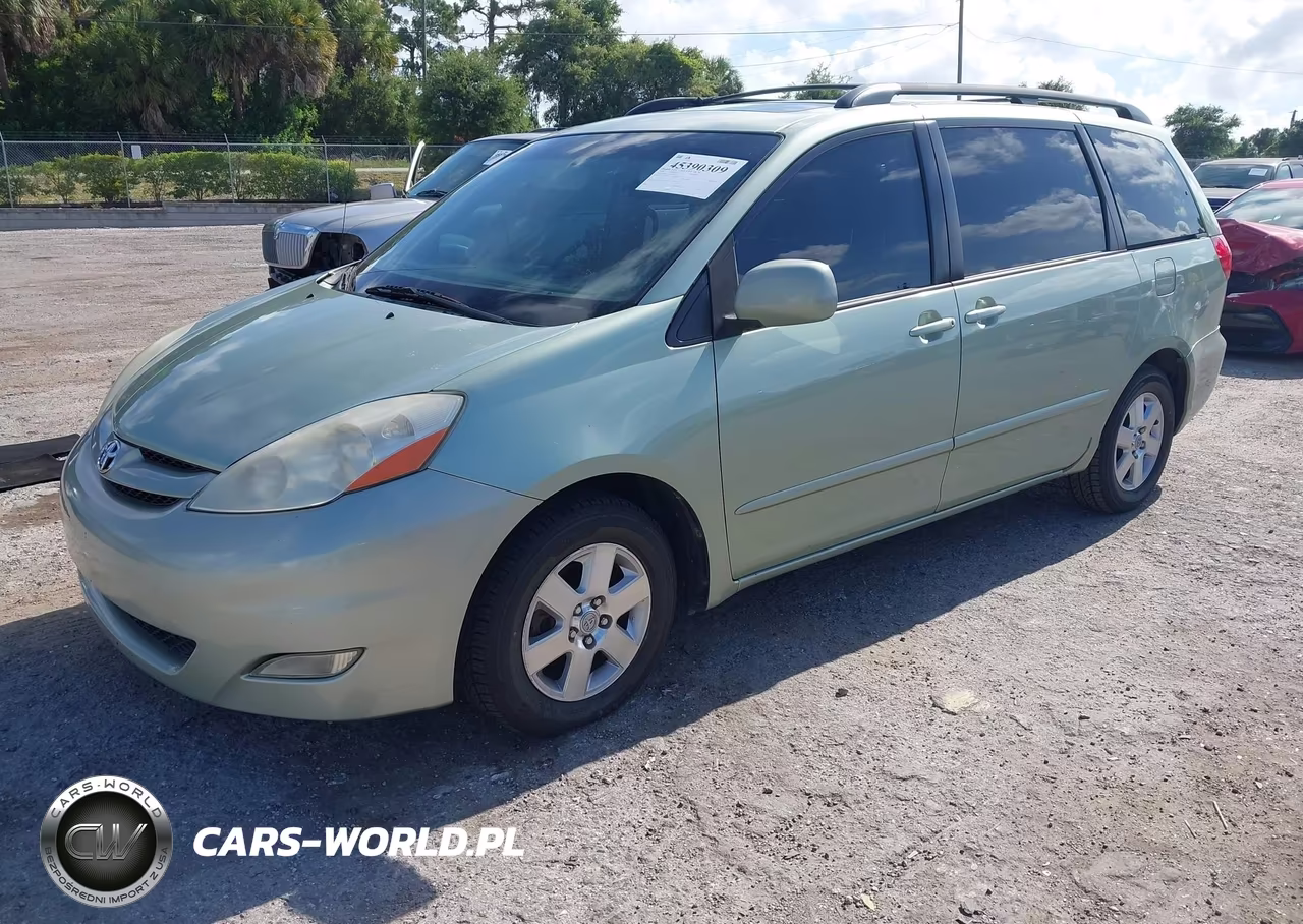2008 Toyota Sienna Xle VIN:5TDZK22C28S169739 - 2