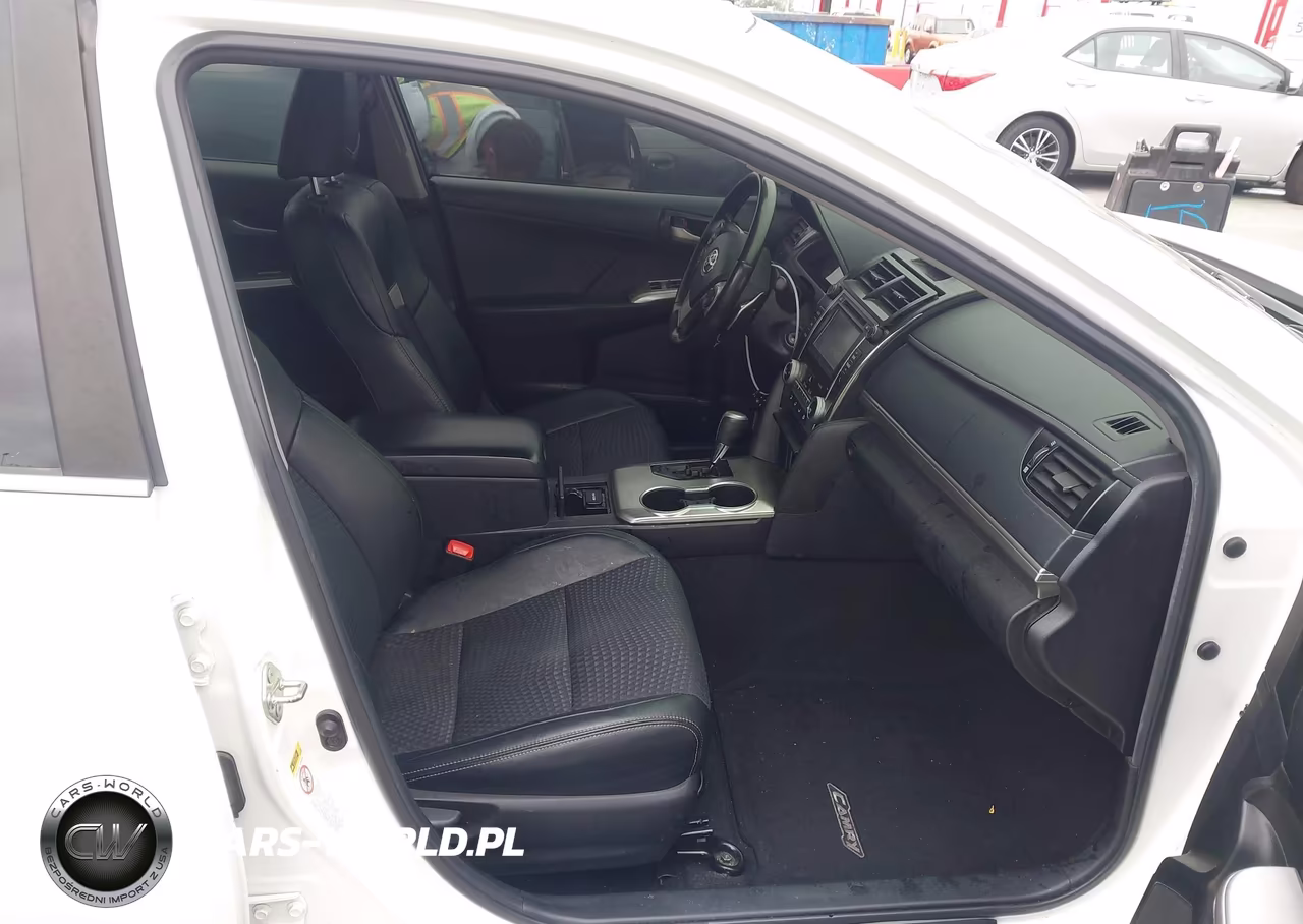 2014 Toyota Camry Se VIN:4T1BF1FKXEU868637 - 5