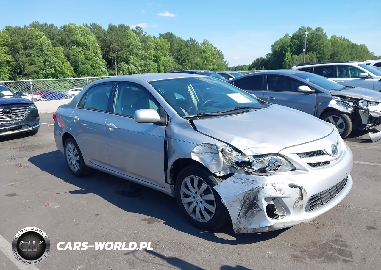 2012 Toyota Corolla Le – zdjęcie 1 z 16