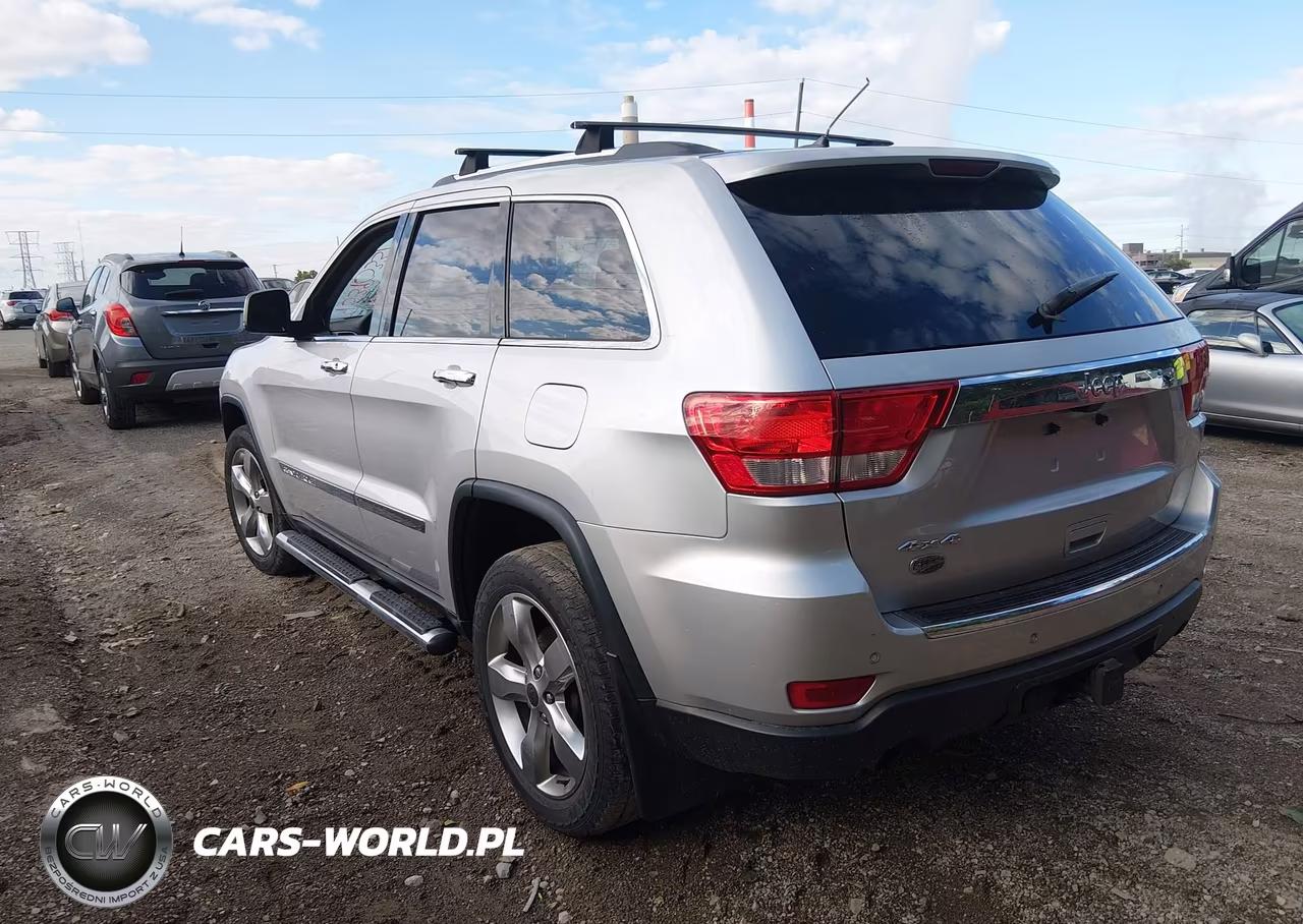 2013 Jeep Grand Cherokee Overland VIN:1C4RJFCT9DC631833 - 3