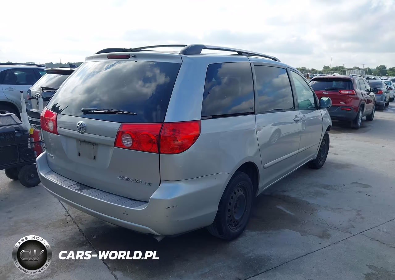 2008 Toyota Sienna Le VIN:5TDZK23C28S213141 - 4
