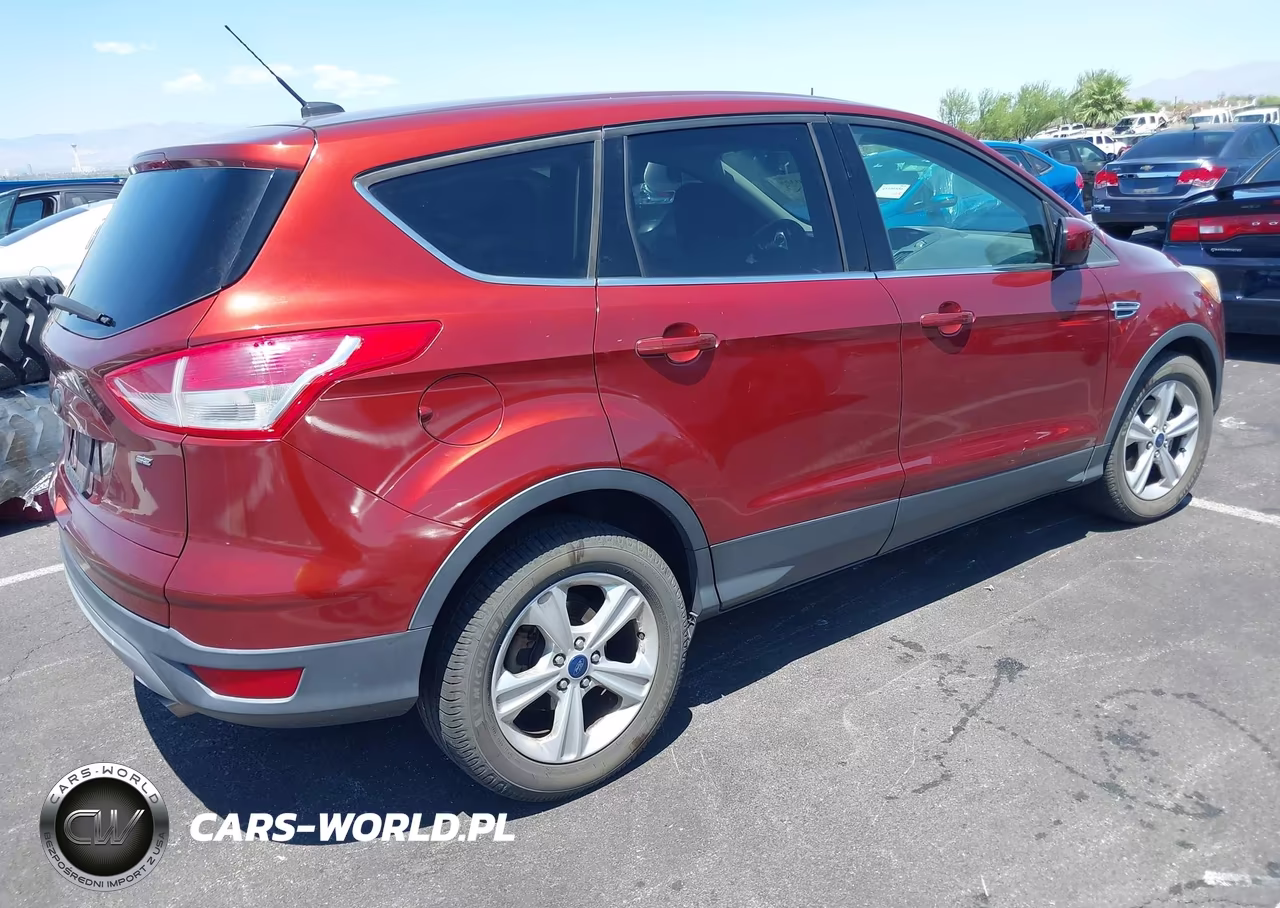 2015 Ford Escape Se VIN:1FMCU0G75FUA43637 - 4