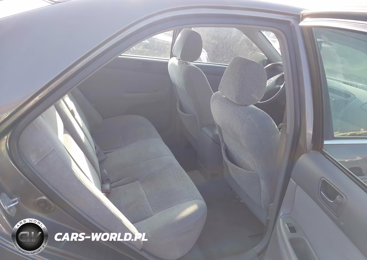 2004 Toyota Camry Le VIN:4T1BE32K64U908778 - 8