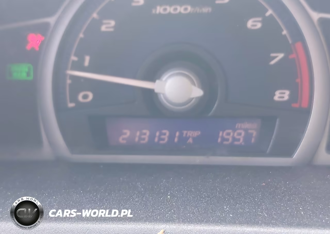 2007 Honda Civic Lx VIN:2HGFG12647H525762 - 15