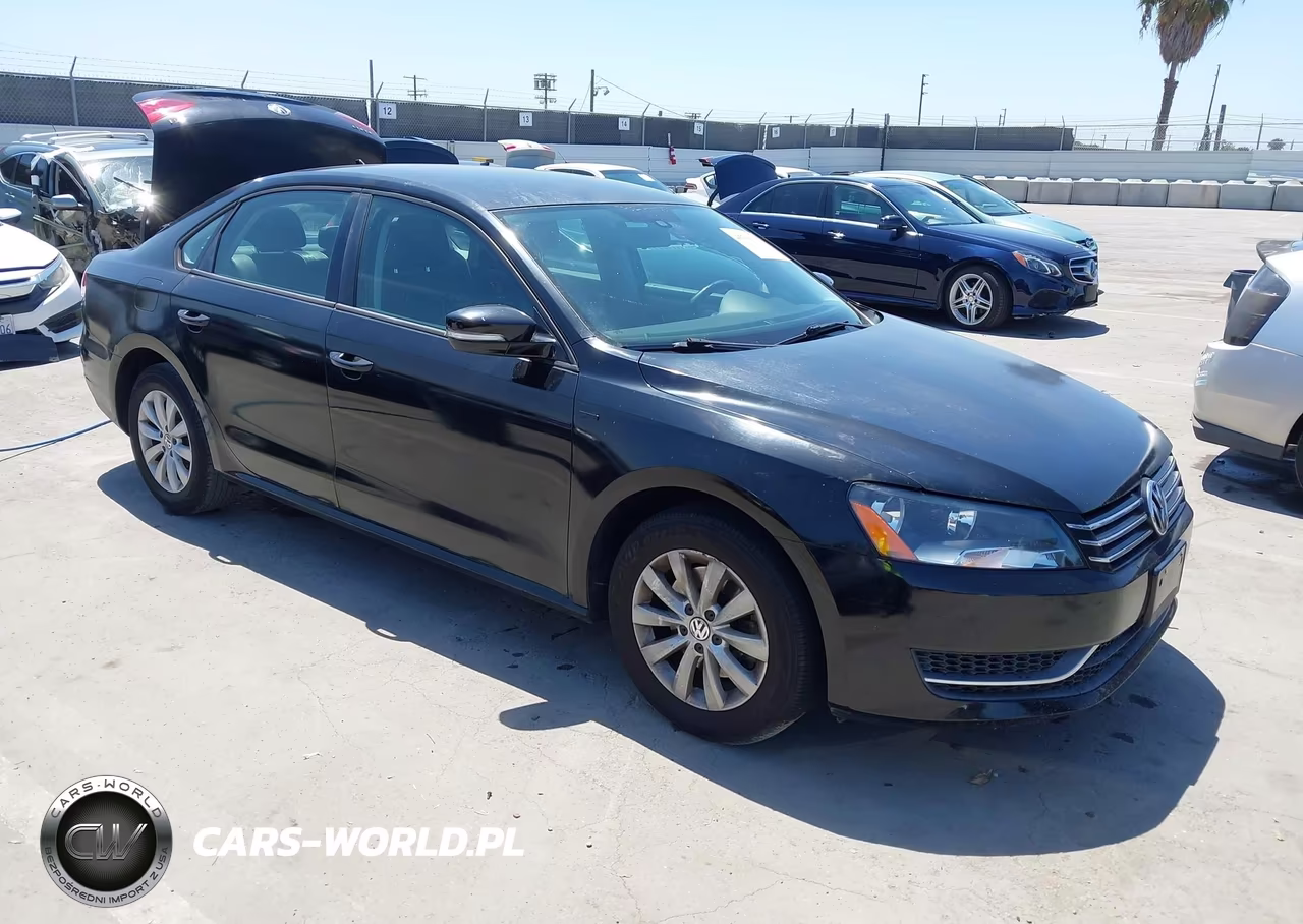 2014 Volkswagen Passat 1.8T Wolfsburg Edition – zdjęcie 1 z 11
