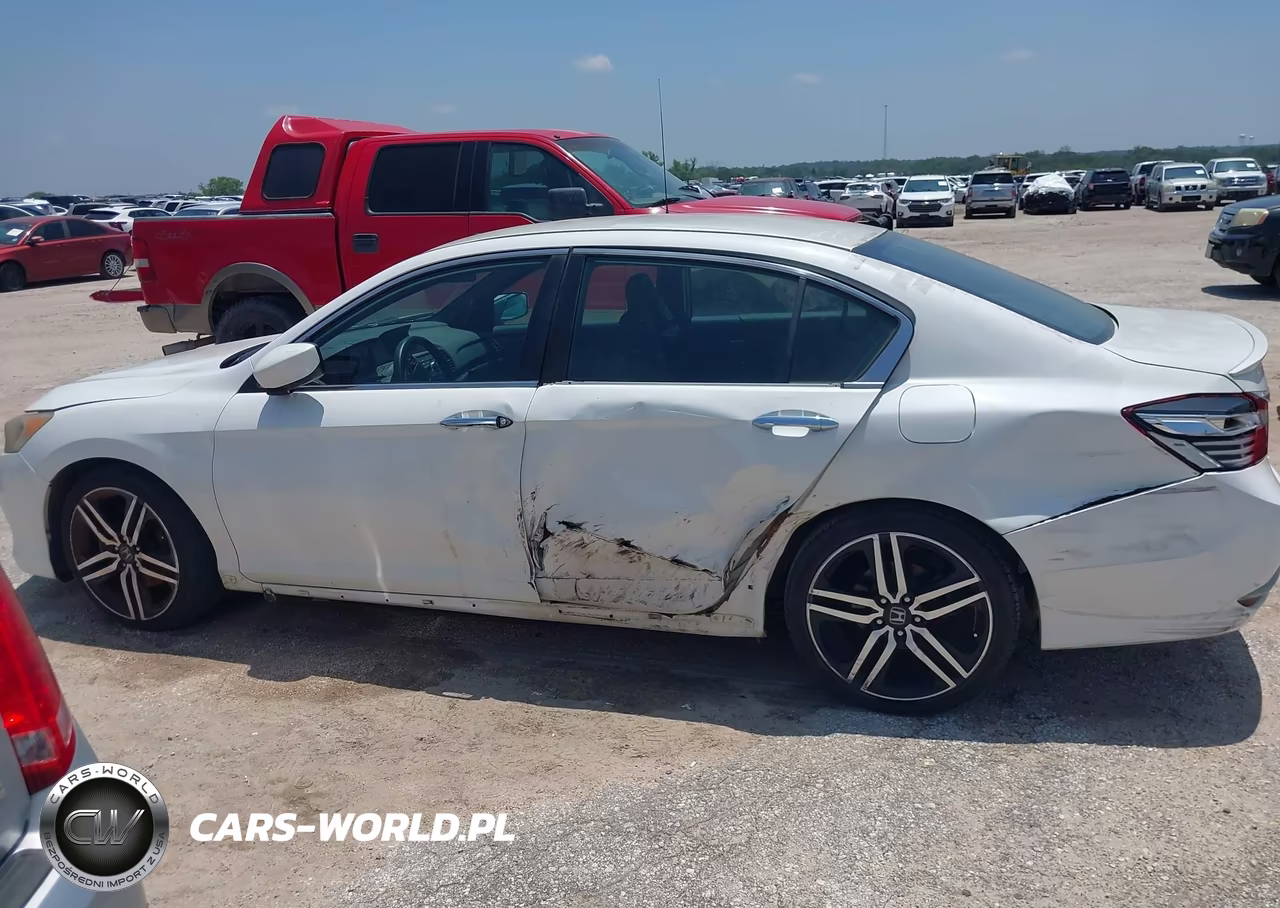 2017 Honda Accord Sport VIN:1HGCR2F59HA043390 - 14