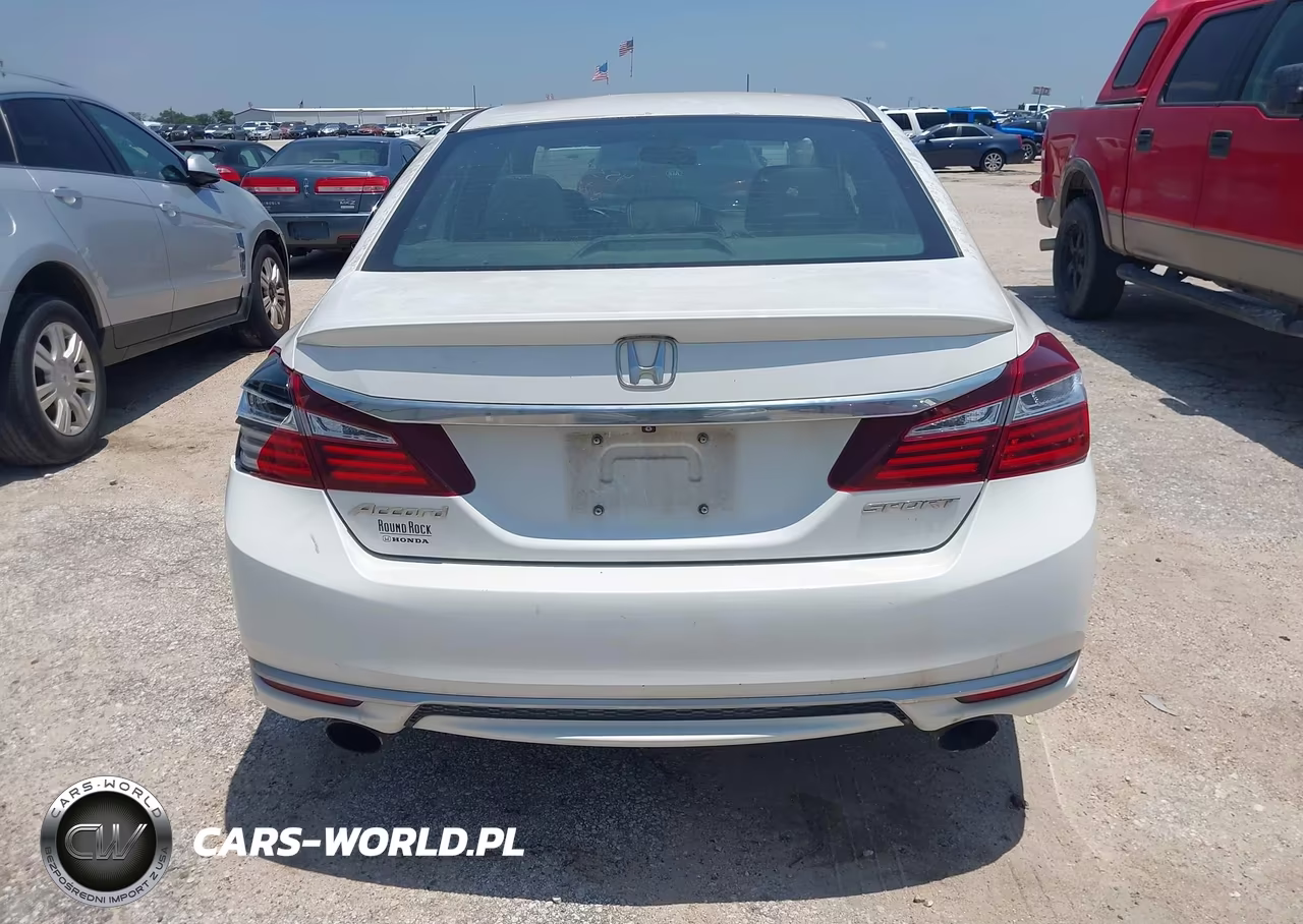 2017 Honda Accord Sport VIN:1HGCR2F59HA043390 - 16