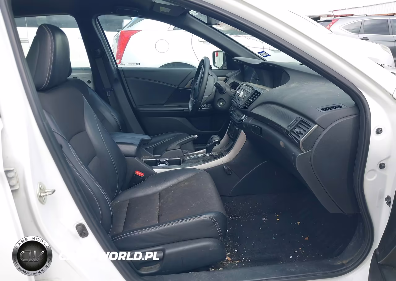 2017 Honda Accord Sport VIN:1HGCR2F59HA043390 - 5