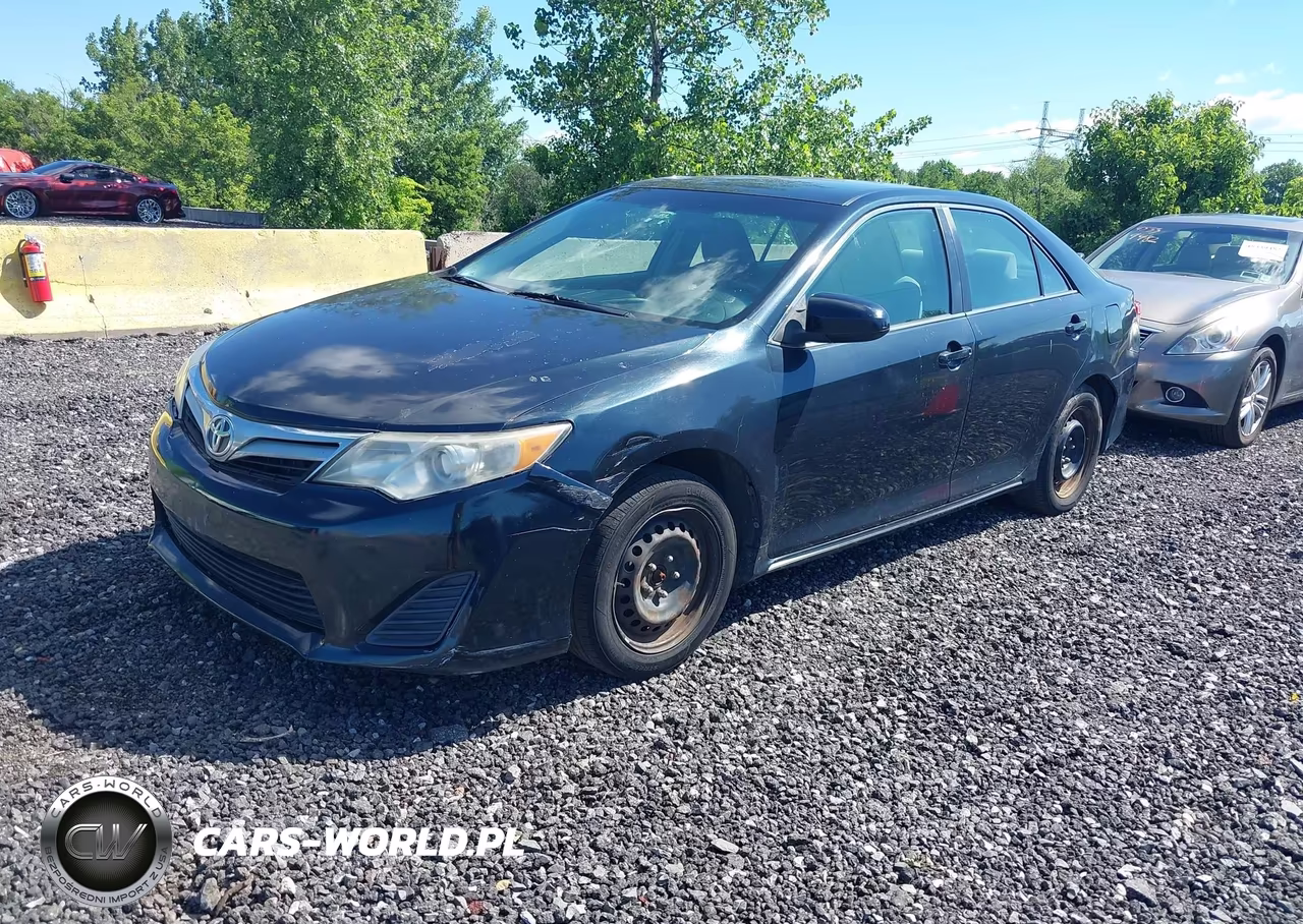 2014 Toyota Camry Le VIN:4T1BF1FK1EU313284 - 2