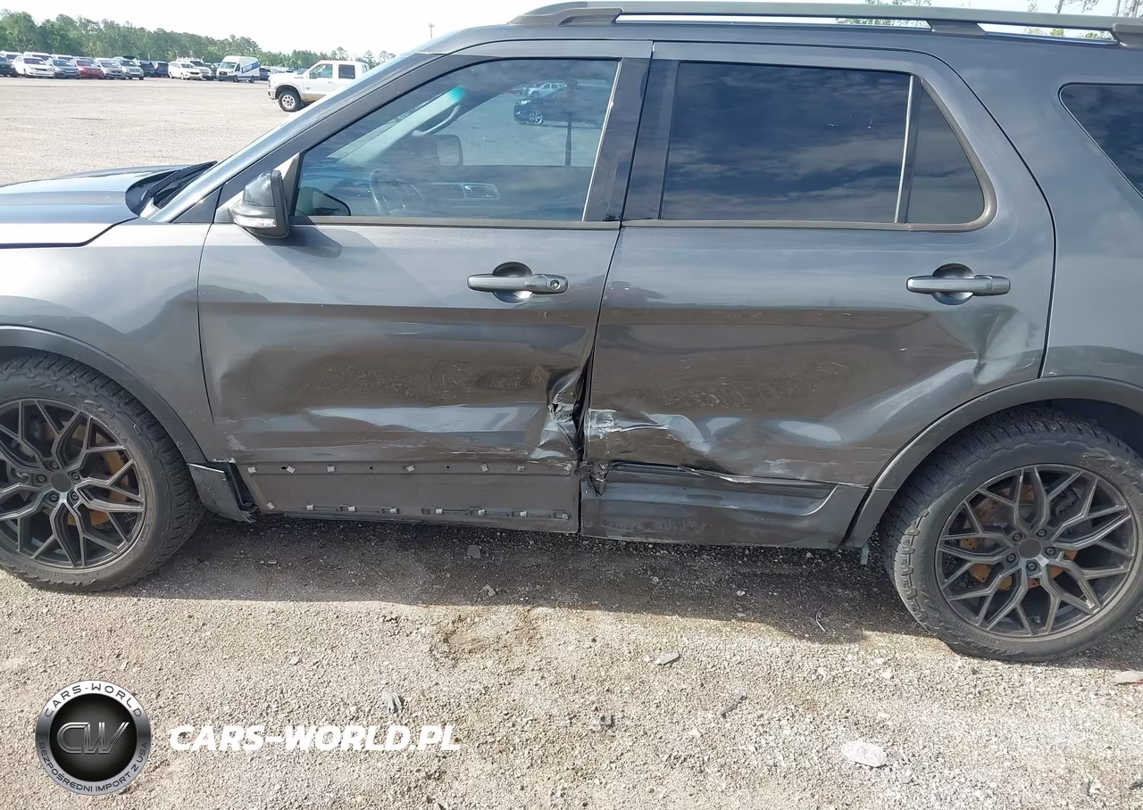 2015 Ford Explorer Sport VIN:1FM5K8GT0FGB78968 - 6