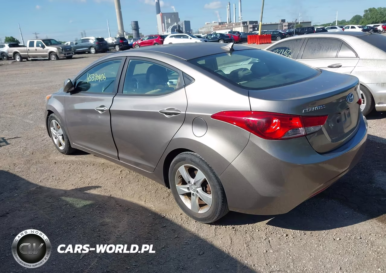 2013 Hyundai Elantra Gls VIN:5NPDH4AEXDH159595 - 3