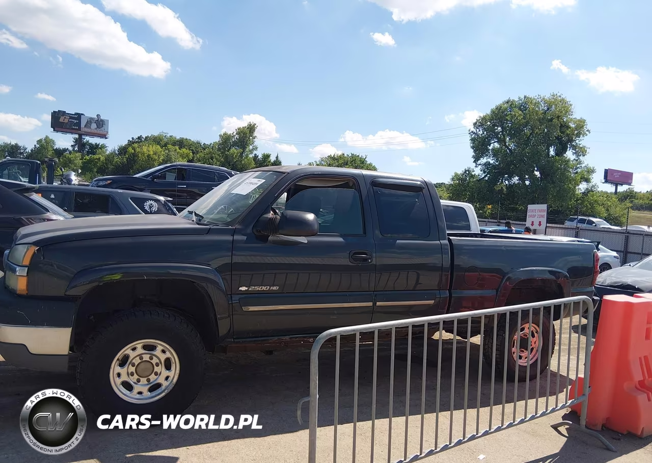 2004 Chevrolet Silverado 2500Hd Ls VIN:1GCHK29UX4E240373 - 15