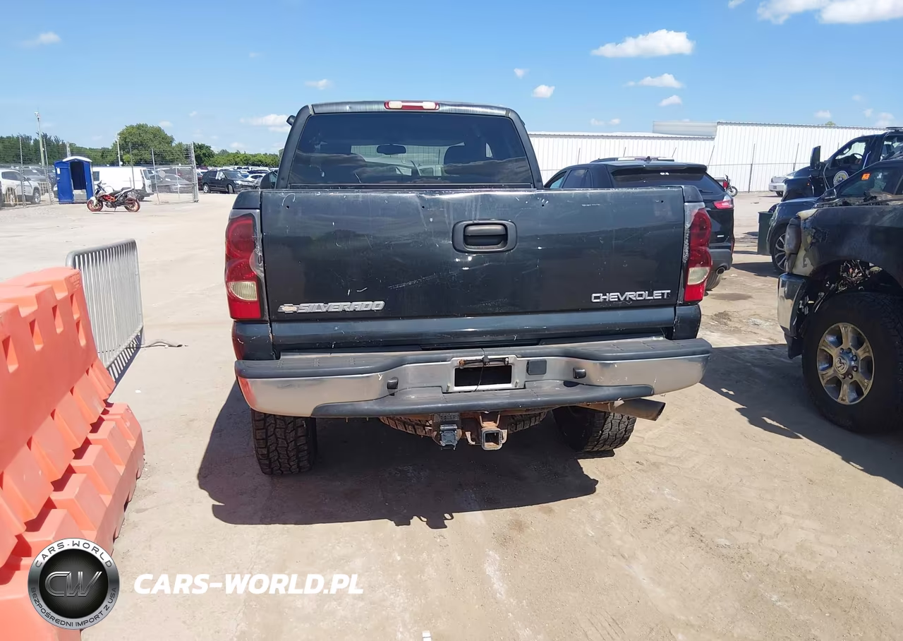 2004 Chevrolet Silverado 2500Hd Ls VIN:1GCHK29UX4E240373 - 17