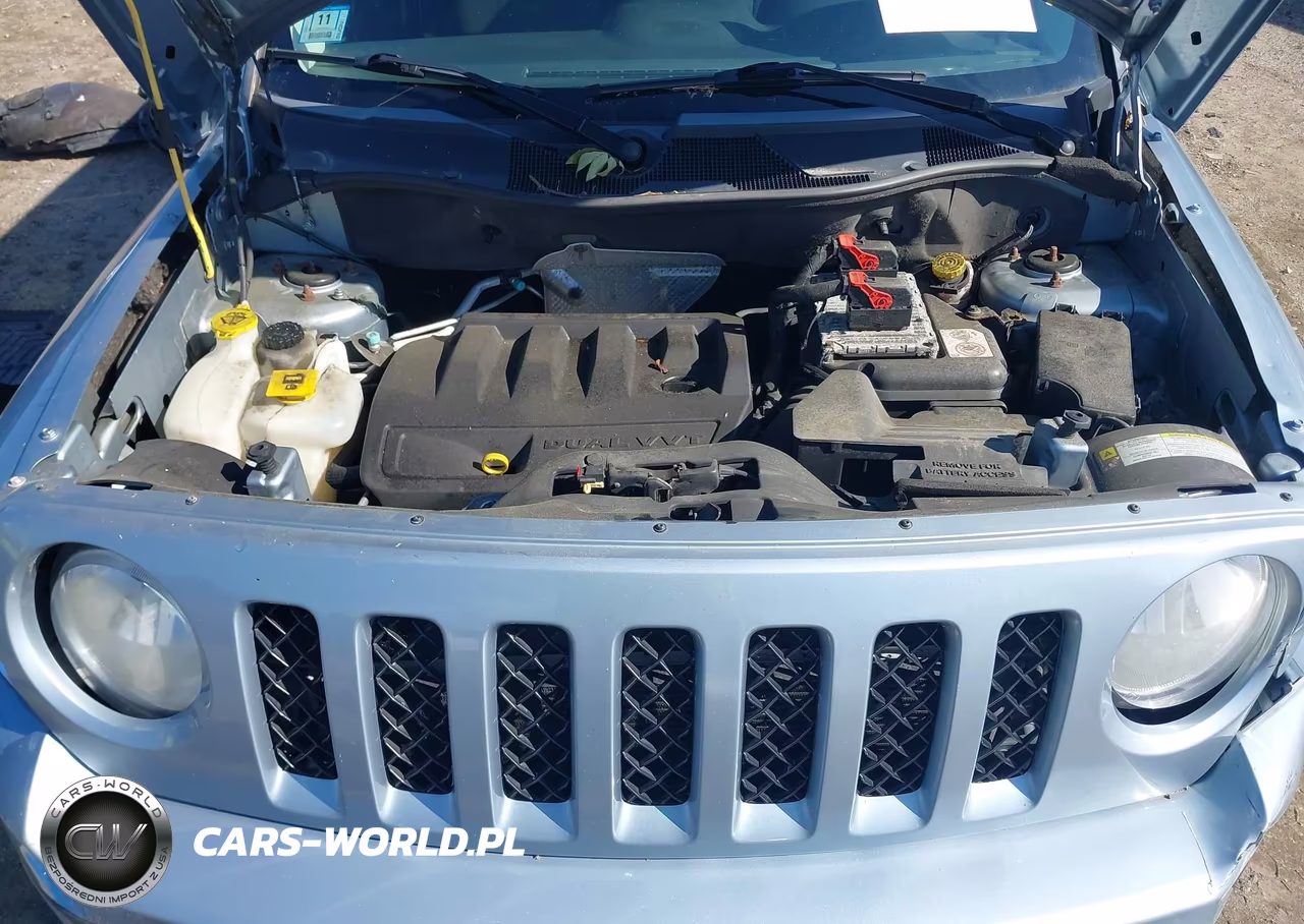 2013 Jeep Patriot Latitude VIN:1C4NJRFB1DD263662 - 10