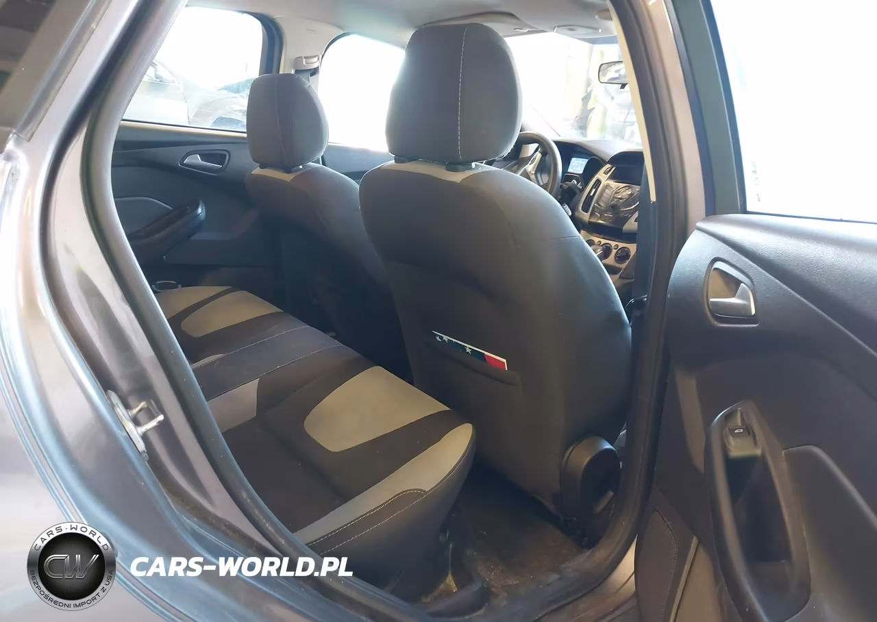 2014 Ford Focus Se VIN:1FADP3F24EL369821 - 8