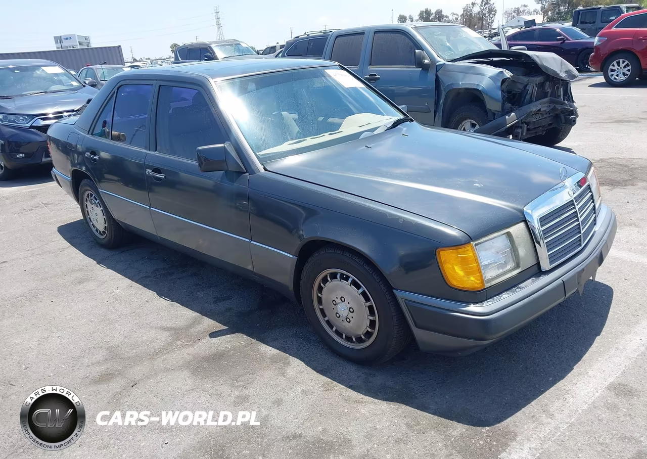 1990 Mercedes-Benz 300 E 2.6 – zdjęcie 1 z 11