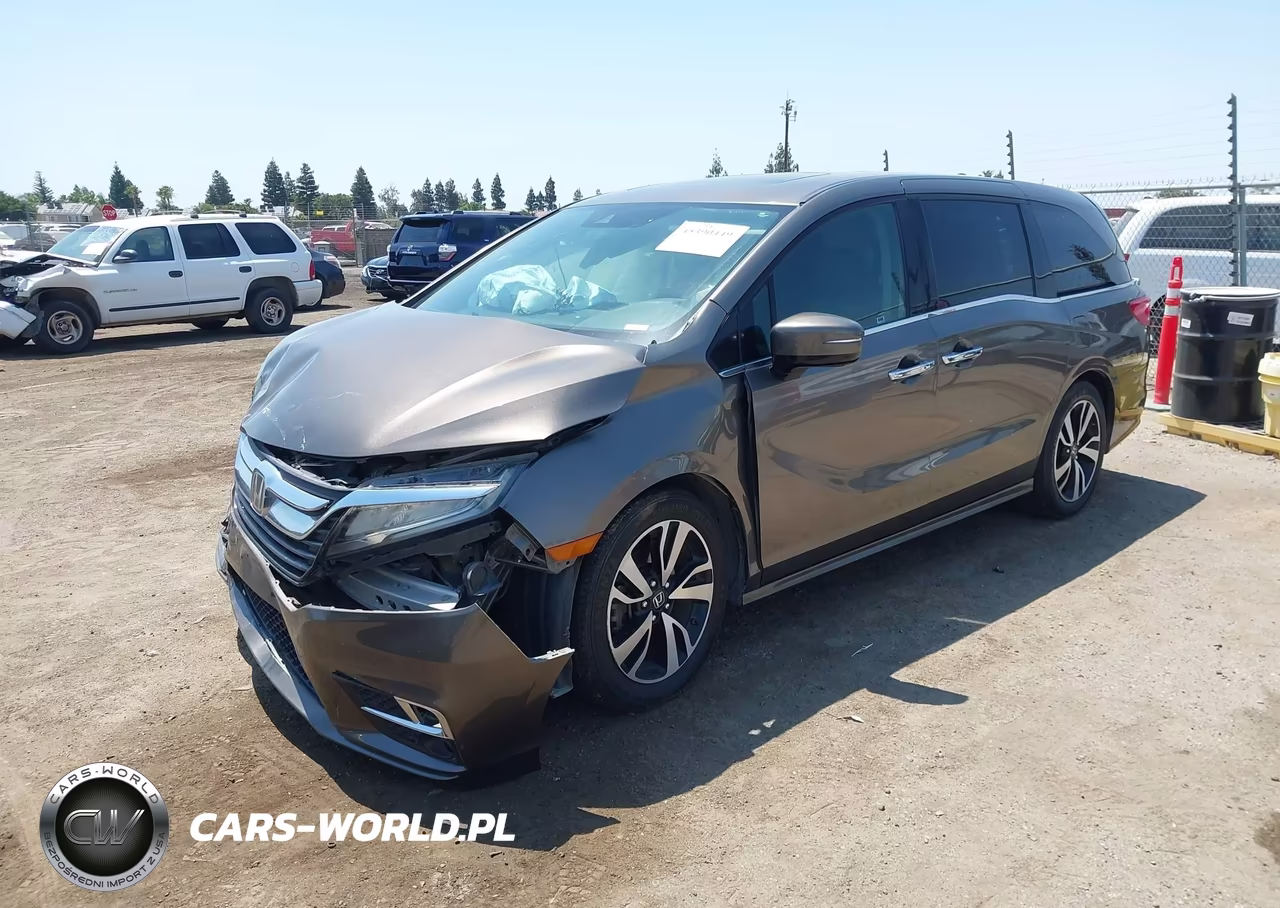 2018 Honda Odyssey Elite VIN:5FNRL6H95JB071380 - 2