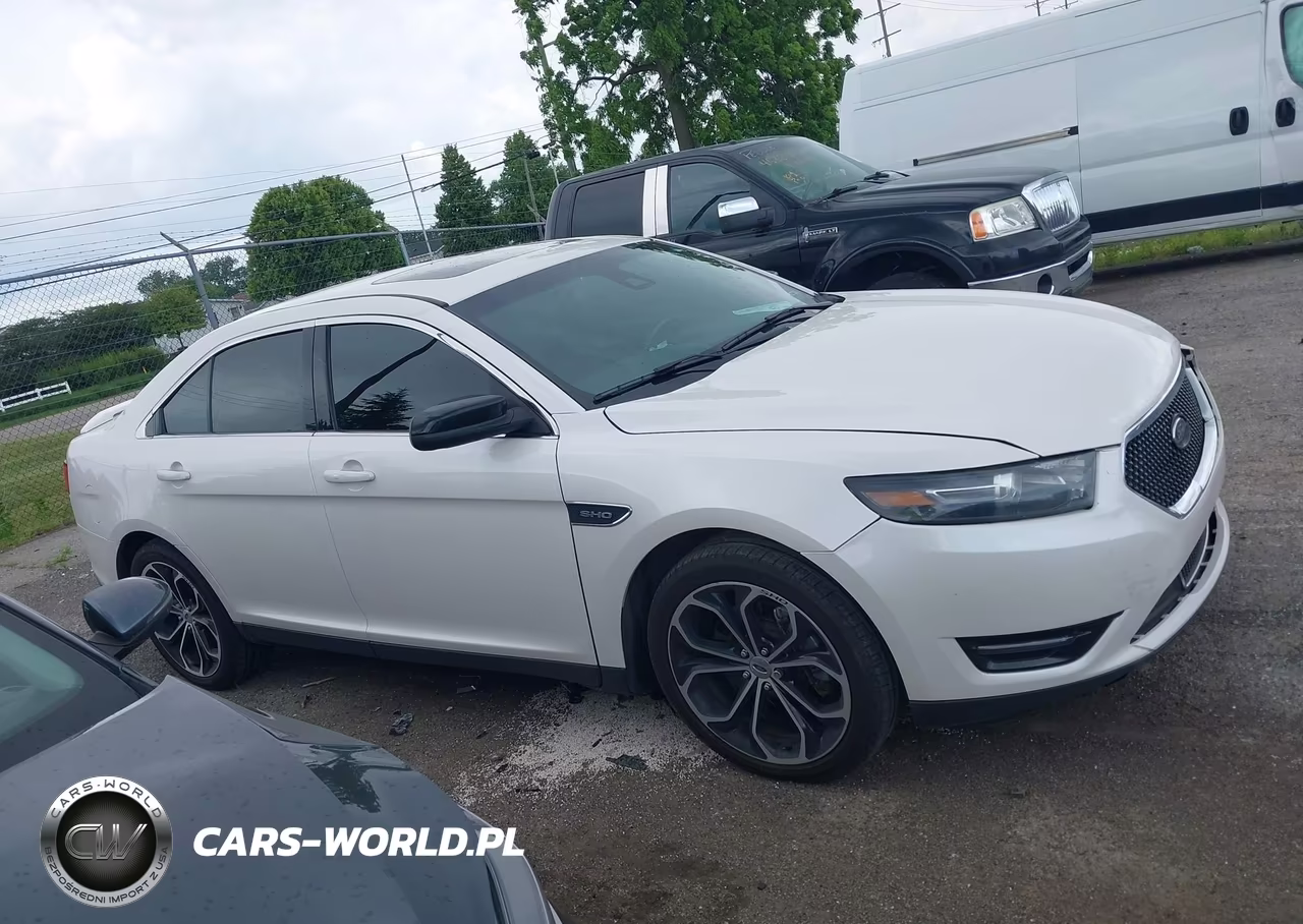 2018 Ford Taurus Sho VIN:1FAHP2KT0JG103063 - 13
