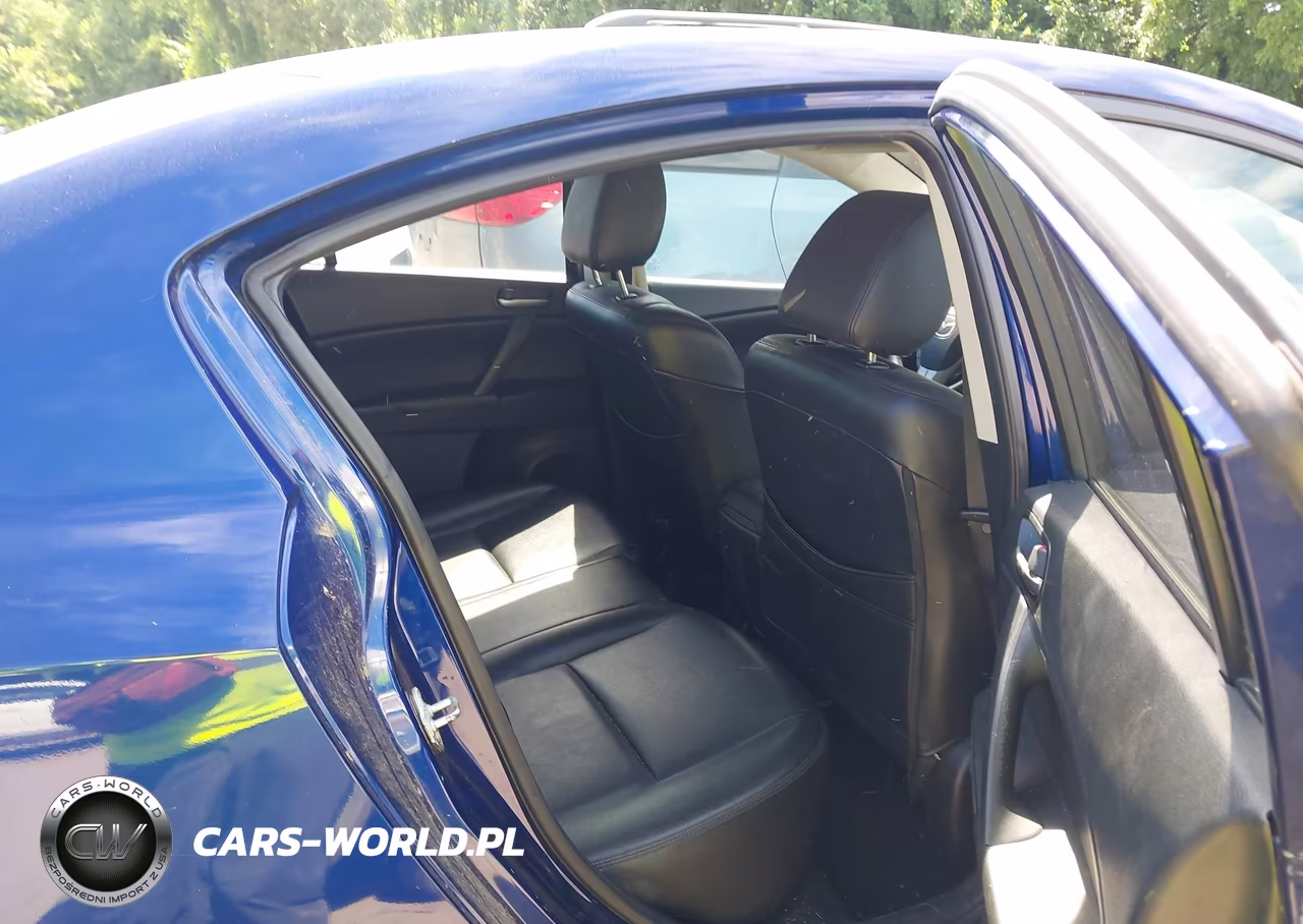 2013 Mazda Mazda3 I Touring VIN:JM1BL1V73D1784783 - 8