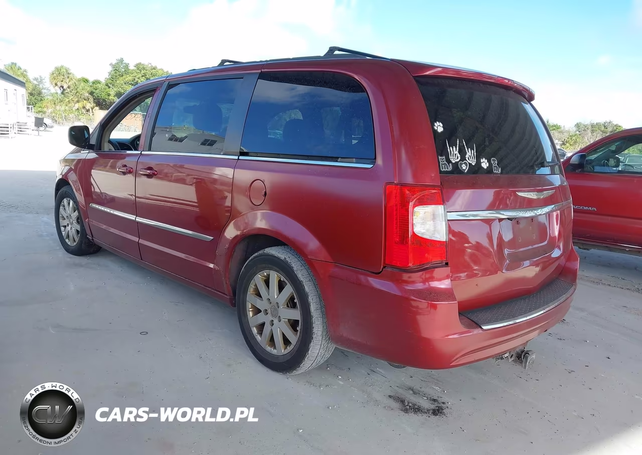 2013 Chrysler Town & Country Touring VIN:2C4RC1BG2DR604174 - 3