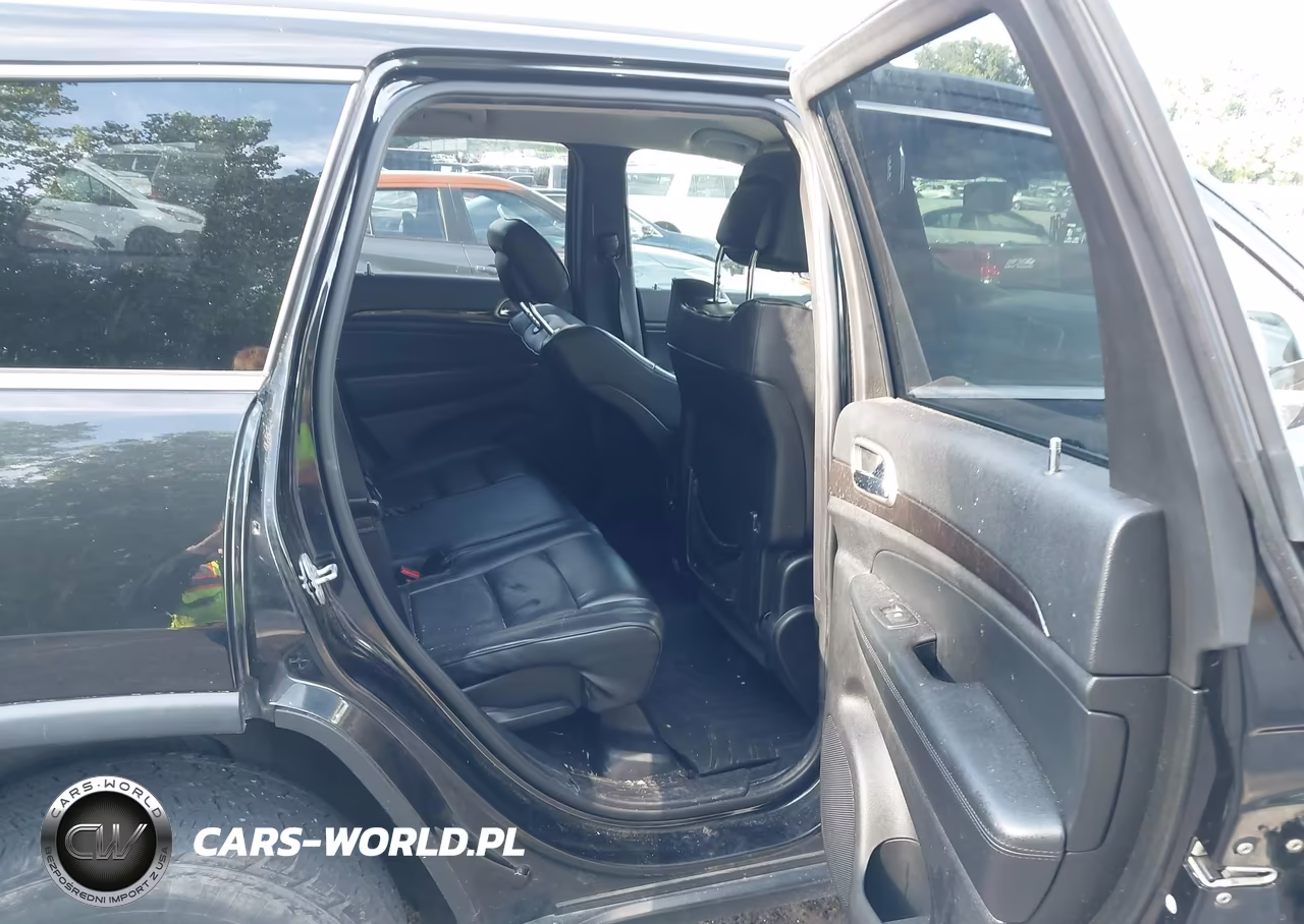 2012 Jeep Grand Cherokee Laredo VIN:1C4RJFAG9CC255705 - 8