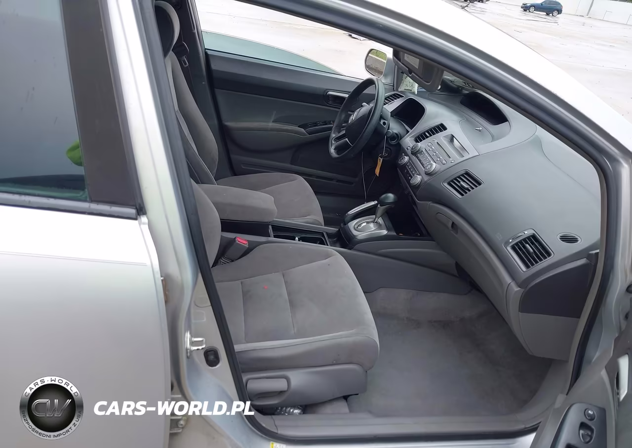 2008 Honda Civic Lx VIN:1HGFA165X8L012412 - 5