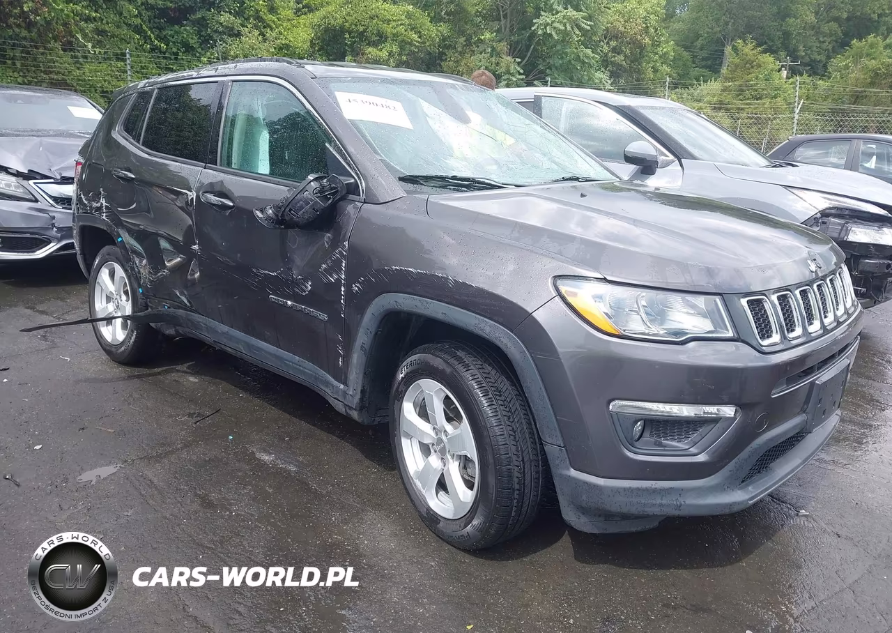 2019 Jeep Compass Latitude 4X4 – zdjęcie 1 z 11