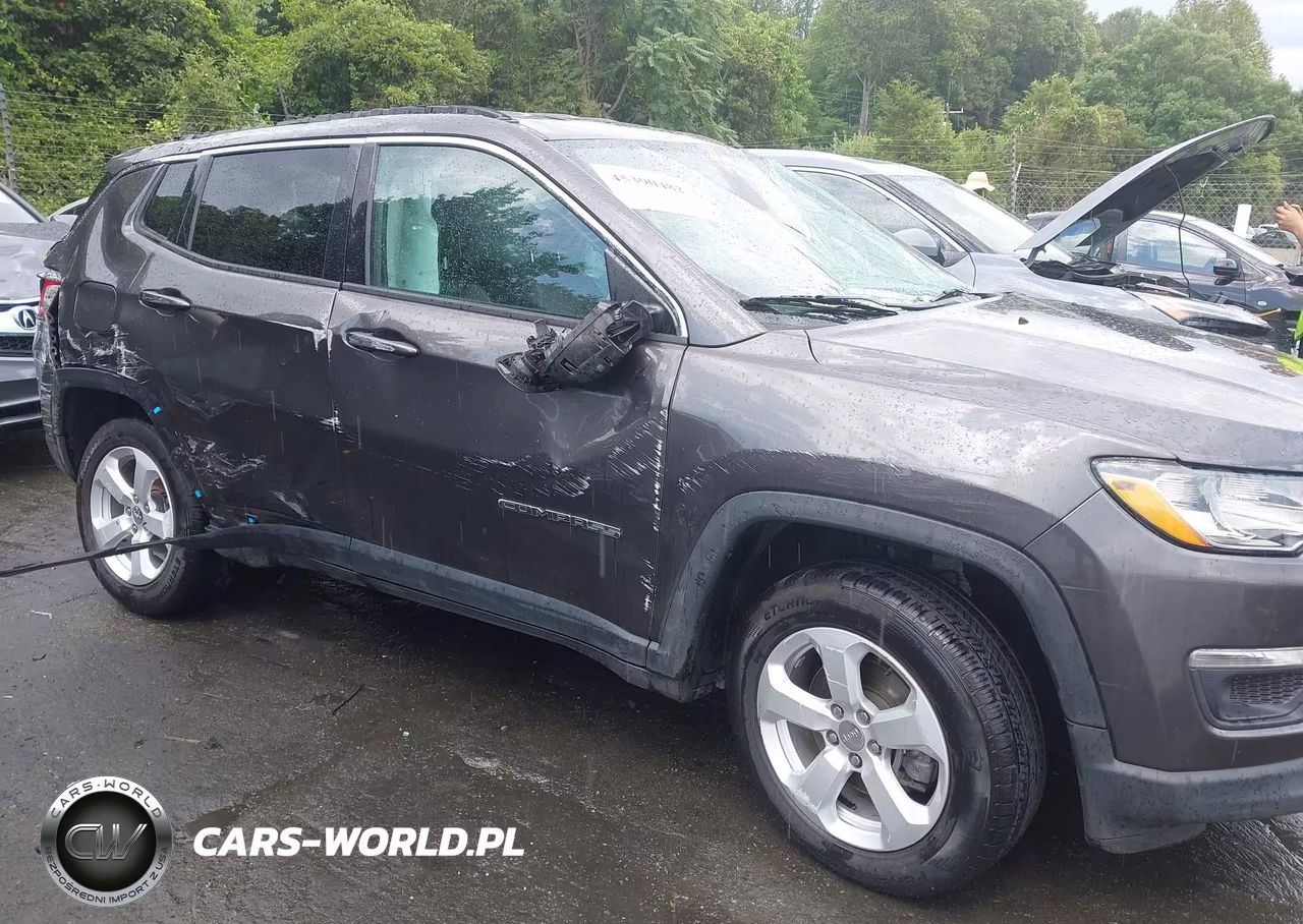 2019 Jeep Compass Latitude 4X4 VIN:3C4NJDBB5KT846879 - 11