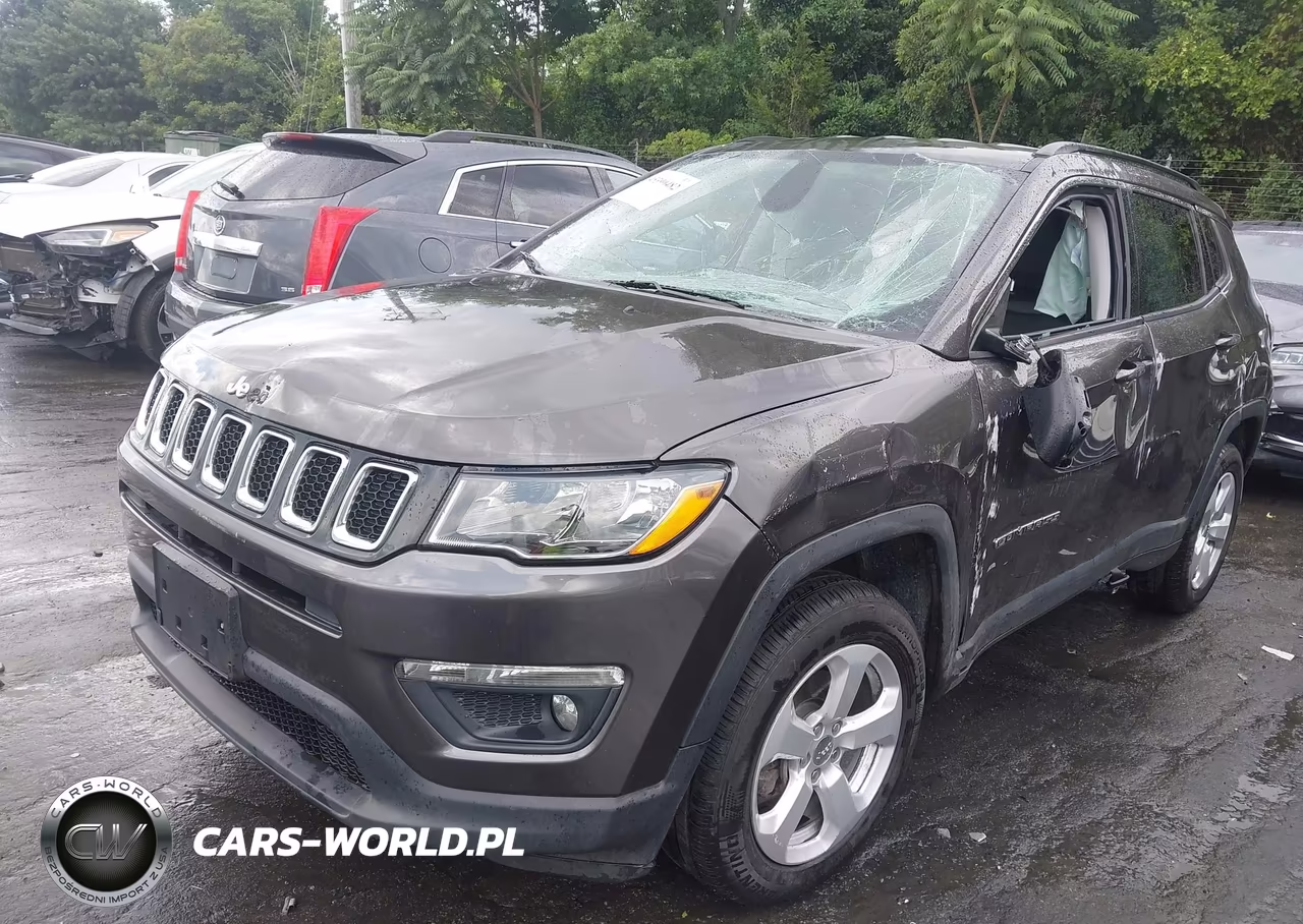 2019 Jeep Compass Latitude 4X4 VIN:3C4NJDBB5KT846879 - 6