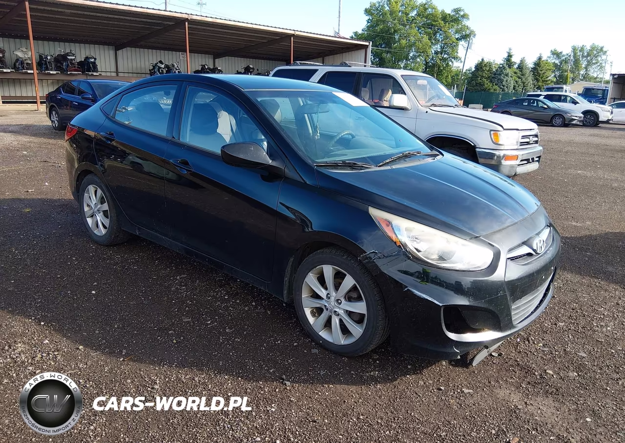 2012 Hyundai Accent Gls – zdjęcie 1 z 12