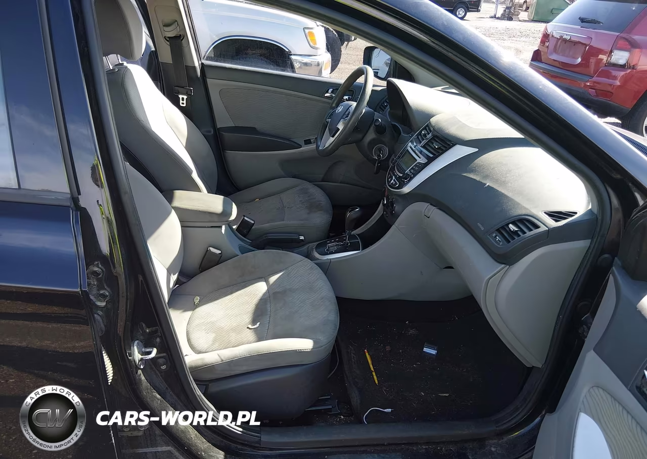 2012 Hyundai Accent Gls VIN:KMHCU4AEXCU261728 - 5
