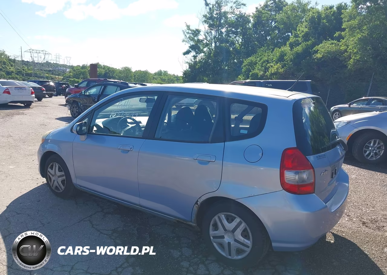 2008 Honda Fit VIN:JHMGD37498S065067 - 3