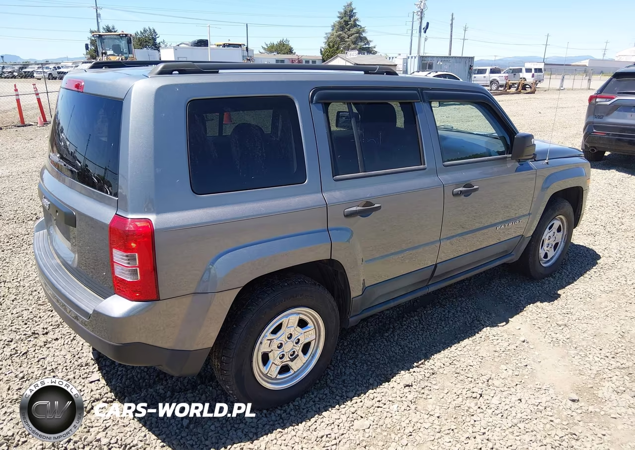2011 Jeep Patriot Sport VIN:1J4NT1GA4BD287852 - 4