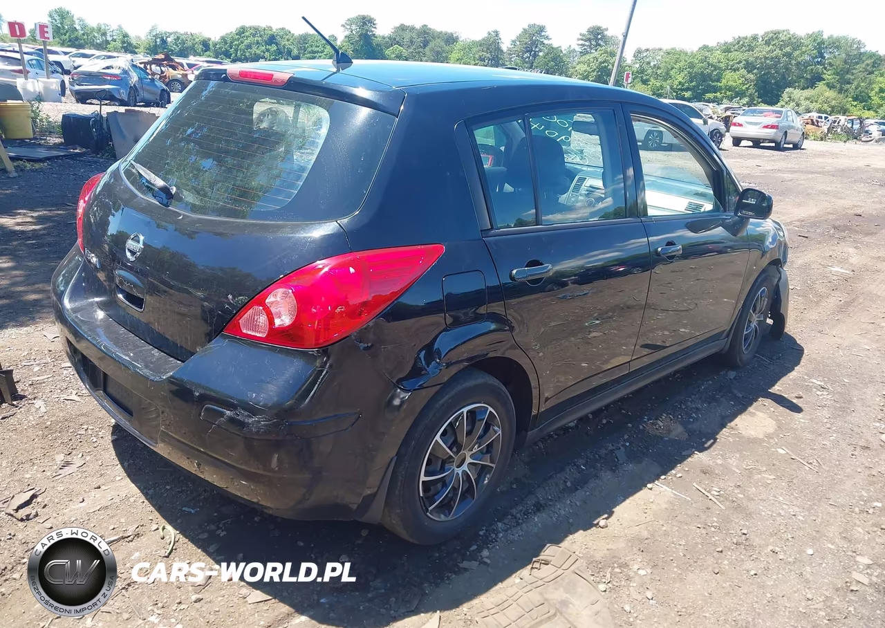 2010 Nissan Versa 1.8S VIN:3N1BC1CPXAL451541 - 4