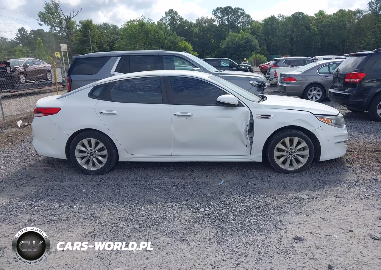 2018 Kia Optima Lx VIN:5XXGT4L34JG252899 - 13