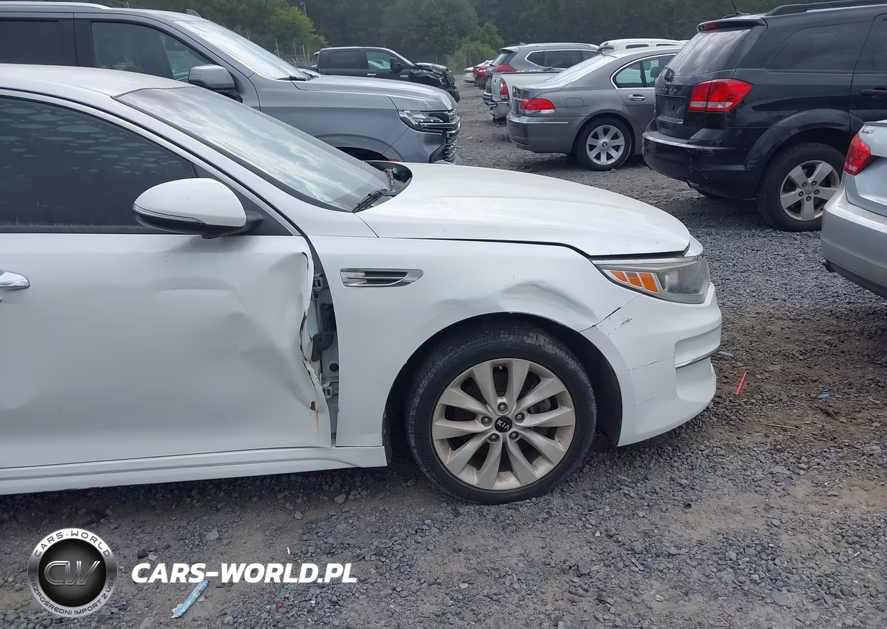 2018 Kia Optima Lx VIN:5XXGT4L34JG252899 - 17