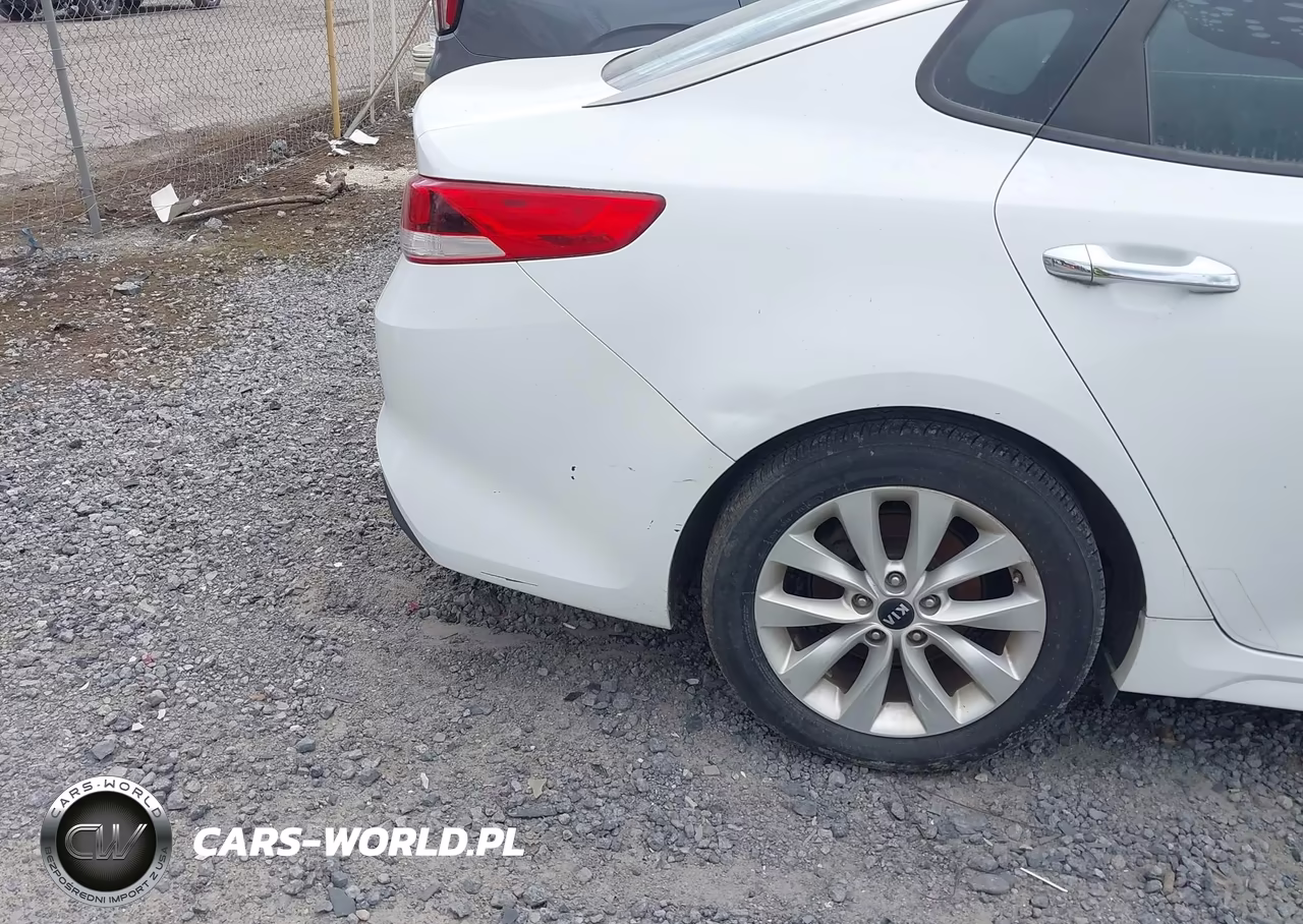 2018 Kia Optima Lx VIN:5XXGT4L34JG252899 - 19