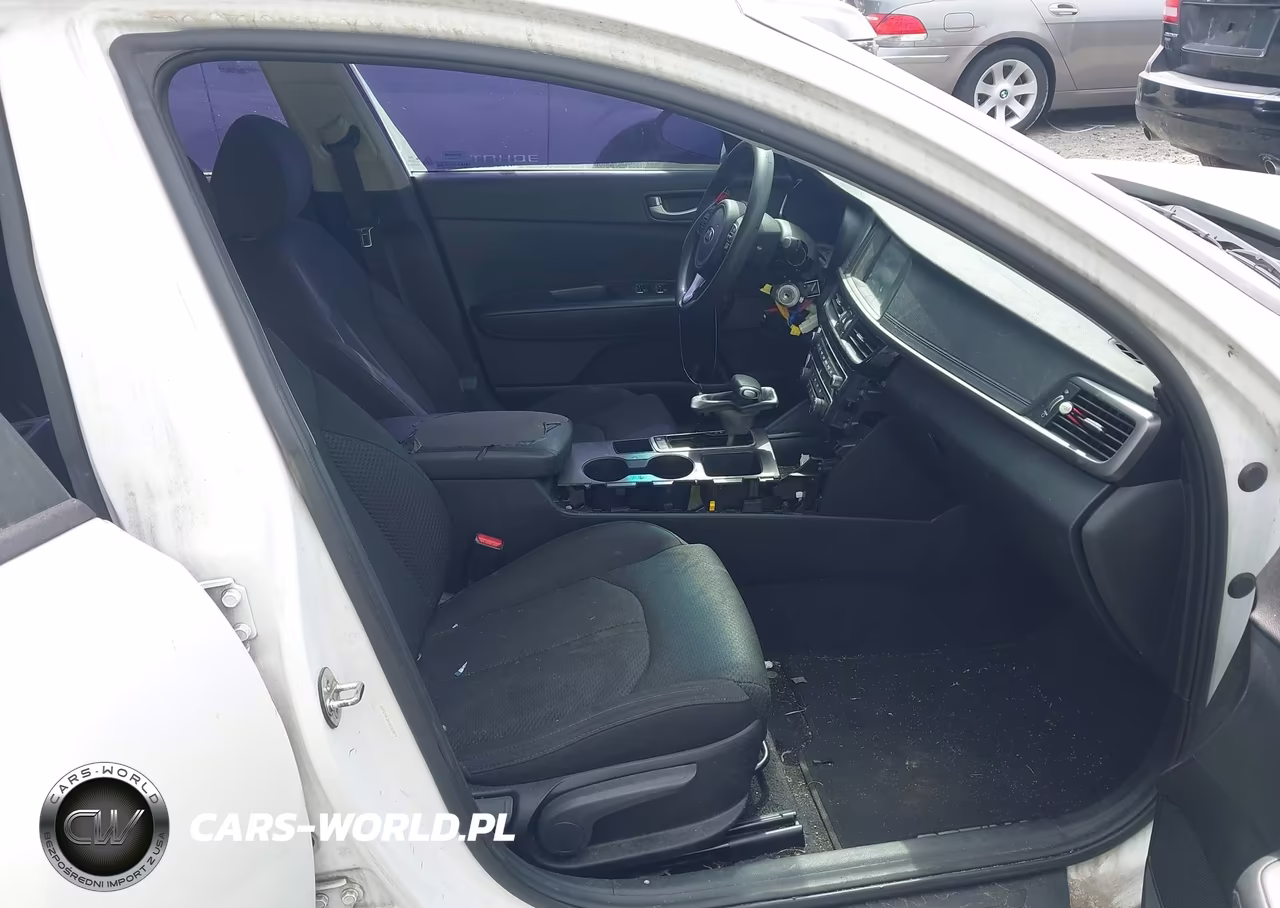 2018 Kia Optima Lx VIN:5XXGT4L34JG252899 - 5