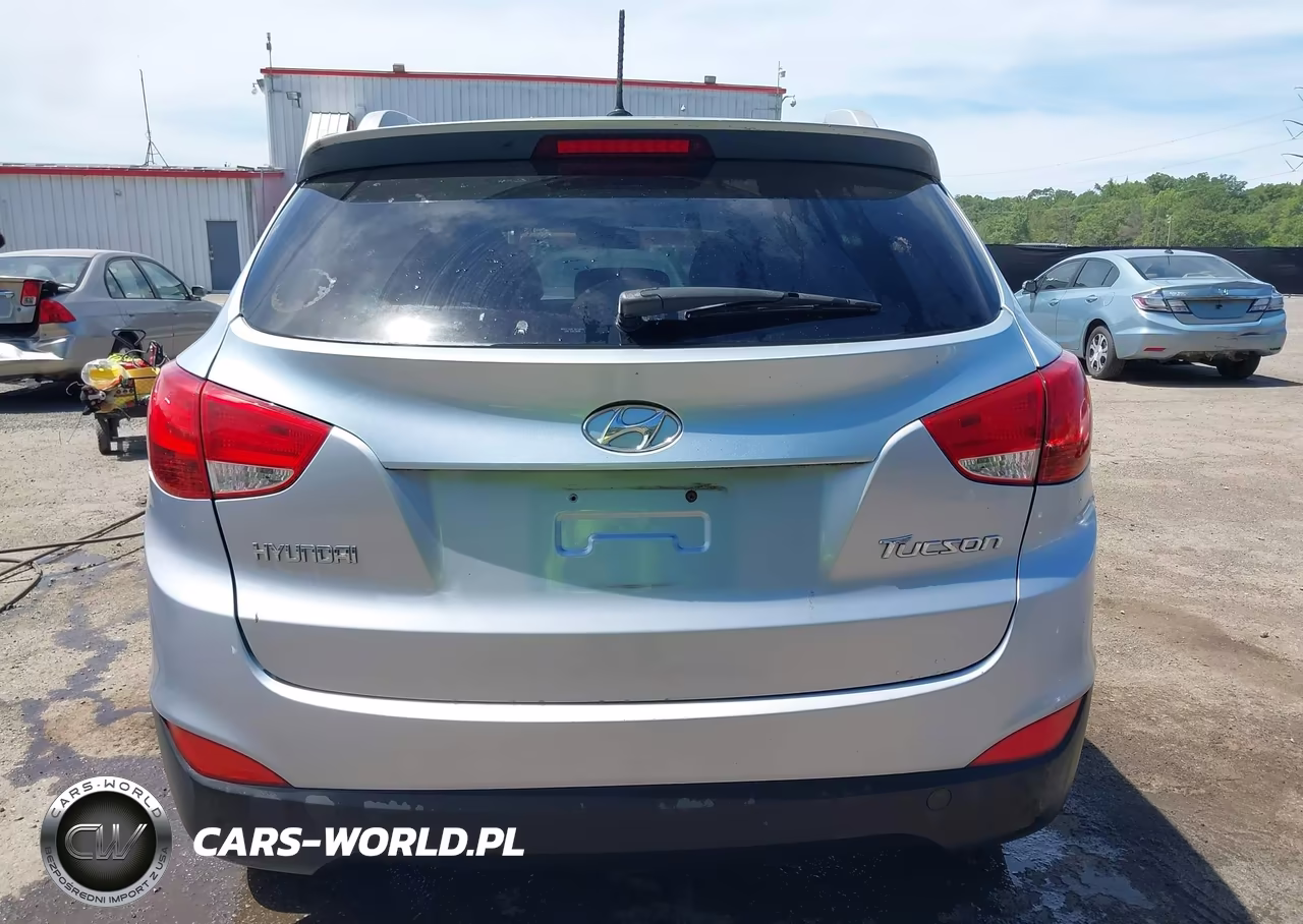 2013 Hyundai Tucson Gls VIN:KM8JU3AC2DU688824 - 16