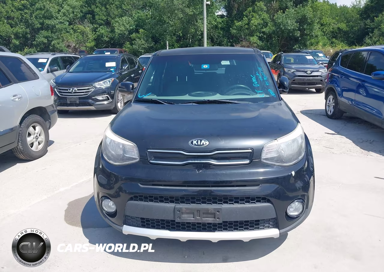 2018 Kia Soul + VIN:KNDJP3A53J7898629 - 12