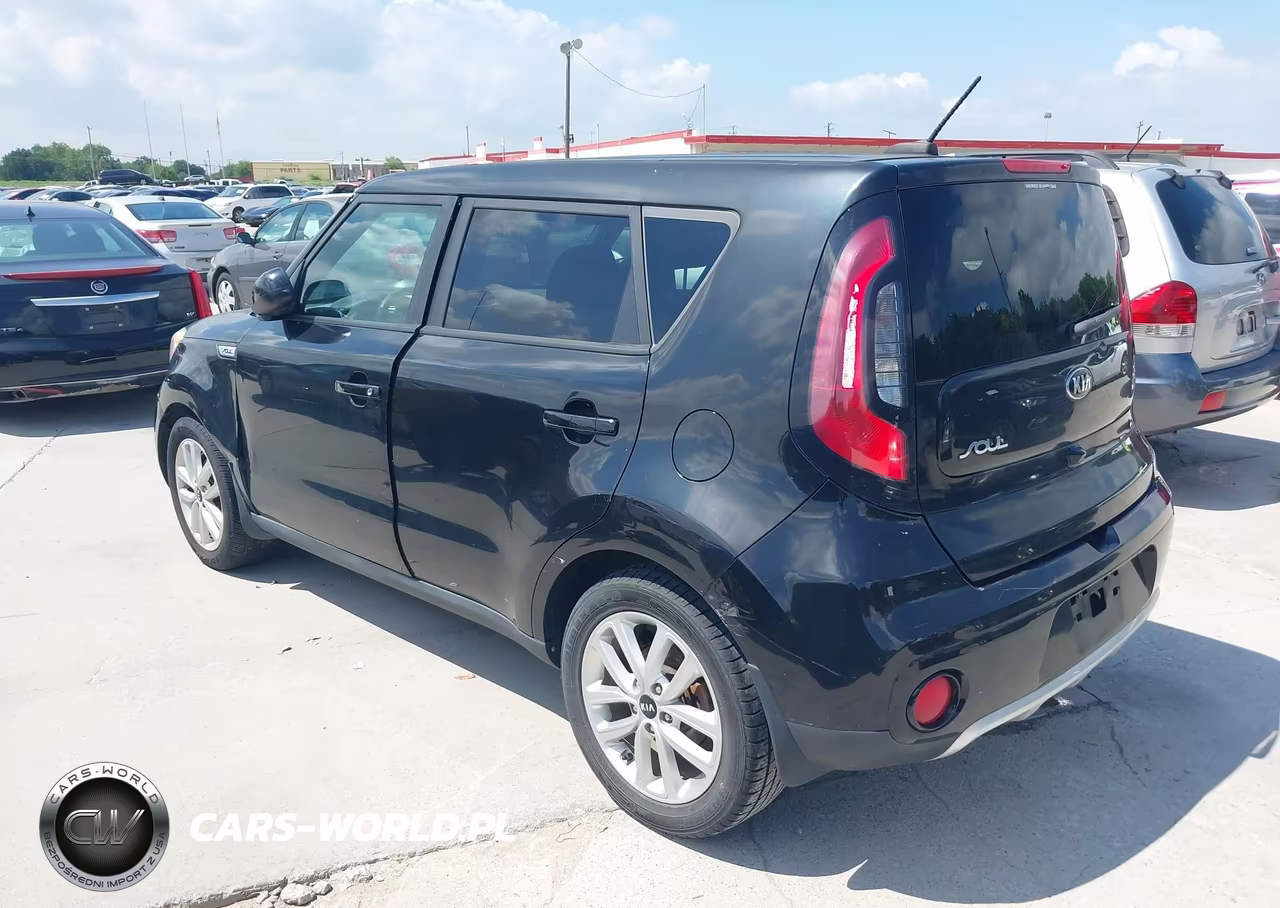 2018 Kia Soul + VIN:KNDJP3A53J7898629 - 3