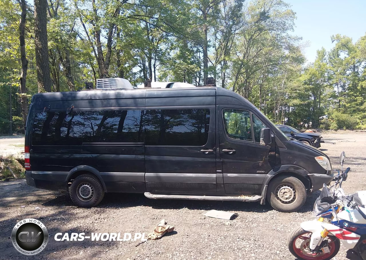 2013 Mercedes-Benz Sprinter 2500 High Roof VIN:WDZPE8CC0D5728446 - 13