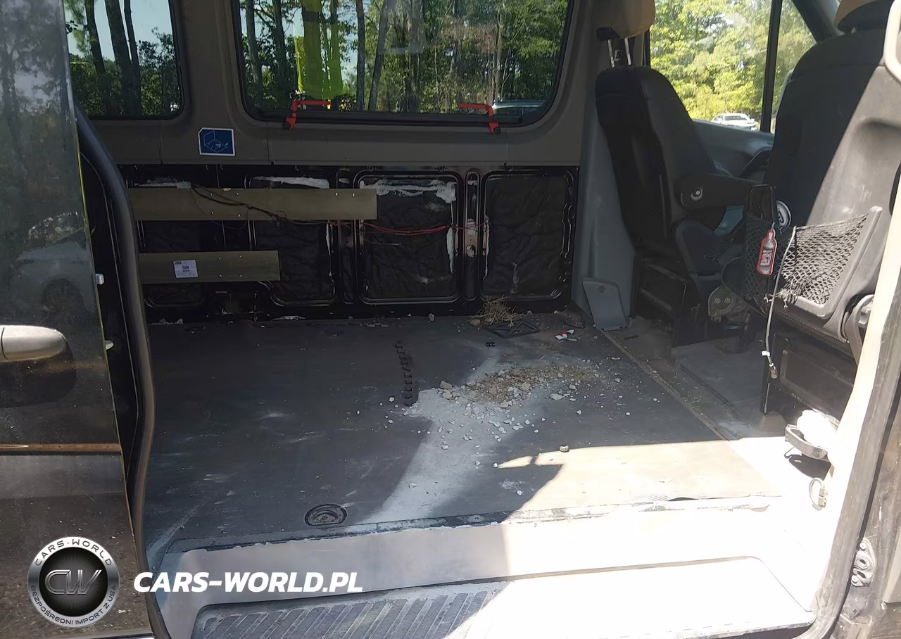 2013 Mercedes-Benz Sprinter 2500 High Roof VIN:WDZPE8CC0D5728446 - 8