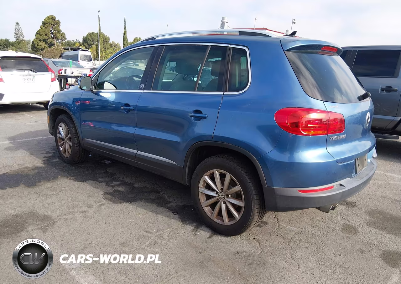 2017 Volkswagen Tiguan 2.0T Wolfsburg Edition VIN:WVGRV7AX4HW502480 - 3