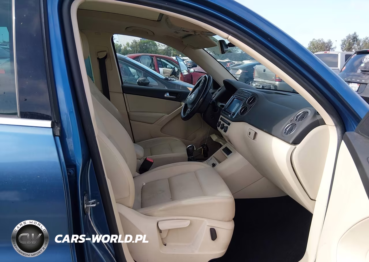 2017 Volkswagen Tiguan 2.0T Wolfsburg Edition VIN:WVGRV7AX4HW502480 - 5