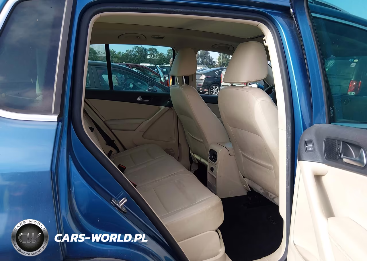 2017 Volkswagen Tiguan 2.0T Wolfsburg Edition VIN:WVGRV7AX4HW502480 - 8