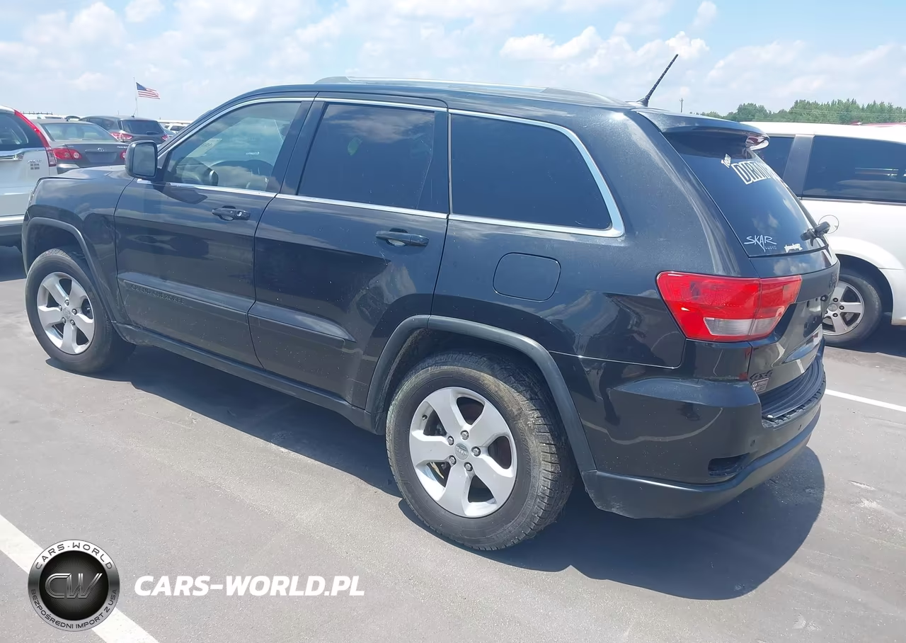 2011 Jeep Grand Cherokee Laredo VIN:1J4RR4GT0BC678456 - 3