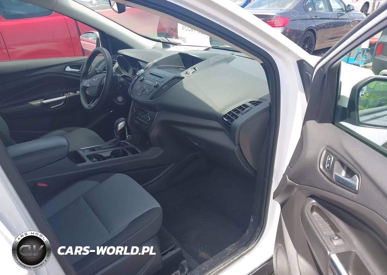 2018 Ford Escape Se VIN:1FMCU0GD6JUB16934 - 5