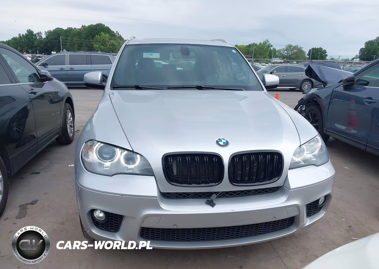 2013 BMW X5 xDrive50I VIN:5UXZV8C56D0C14853 - 6